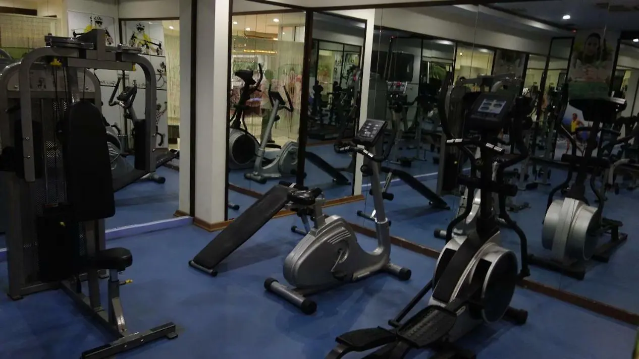 باشگاه بدنسازی هتل پالمت بیچ ریزورت آنتالیا